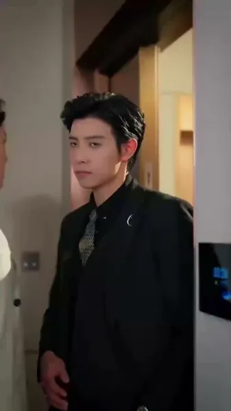 หนีไม่พ้นจากฝ่ามือ