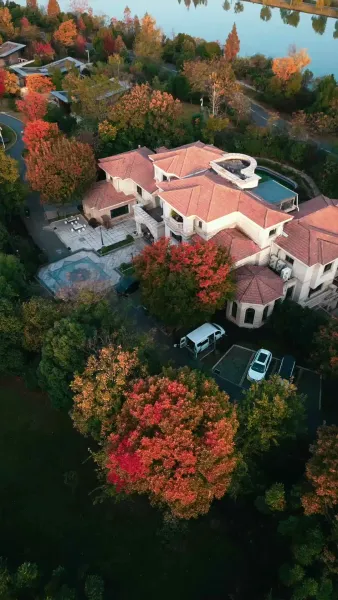 แม่จ๋า หนูพาพ่อมาช่วยแล้ว