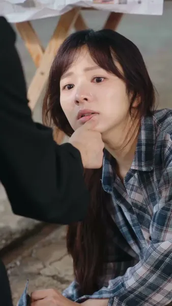 แม่จ๋า หนูพาพ่อมาช่วยแล้ว