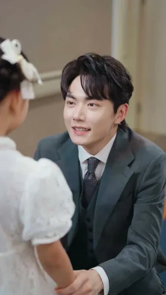 แม่จ๋า หนูพาพ่อมาช่วยแล้ว