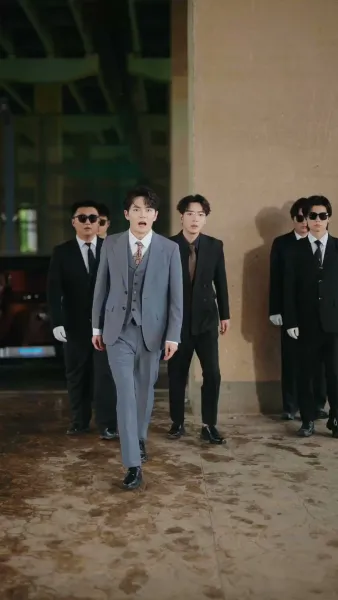 แม่จ๋า หนูพาพ่อมาช่วยแล้ว