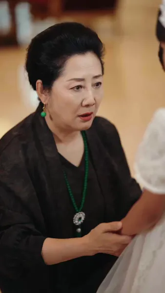 แม่จ๋า หนูพาพ่อมาช่วยแล้ว