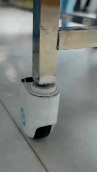 เส้นสายสีแดงที่ขาดหาย