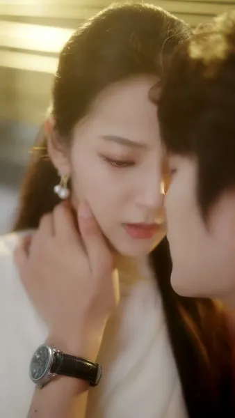 เส้นสายสีแดงที่ขาดหาย