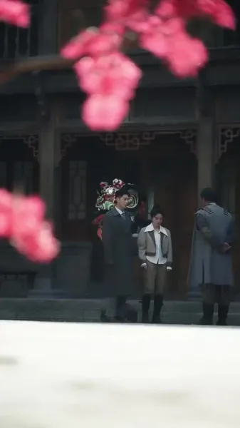 สาวระบำสิงโตผู้ตื่นขึ้น