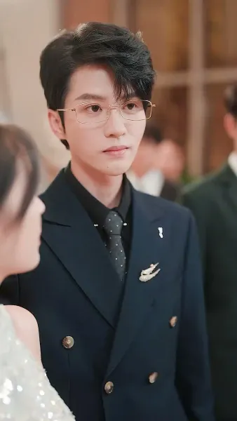 เล่นไปใหญ่แล้วคุณชายมาขอฐานะ