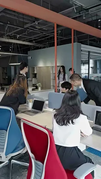 [พากย์ไทย]ลัดฟ้าตามล่ารัก