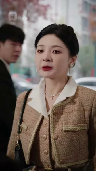 รักหลอกลวง