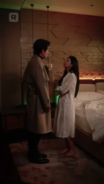 รักหลอกลวง