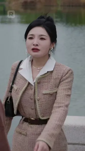 รักหลอกลวง