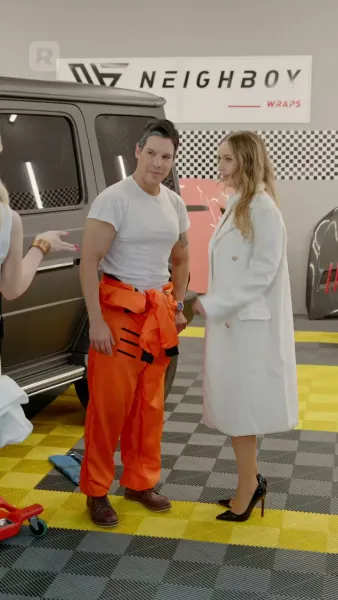 มหาเศรษฐีผู้หลบซ่อนบนฟากฟ้า