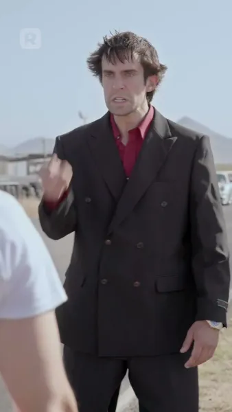 มหาเศรษฐีผู้หลบซ่อนบนฟากฟ้า