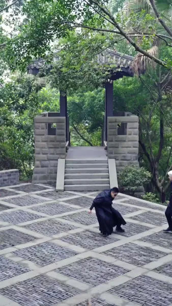 โนวา มังกรน้อยผู้นำโชค