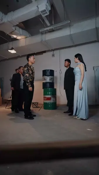 คุณพ่อมหาเศรษฐี ล้างแค้น(พากย์เสียง)