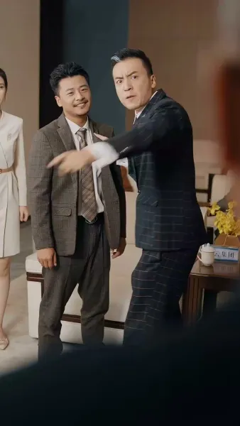 คุณพ่อมหาเศรษฐี ล้างแค้น(พากย์เสียง)