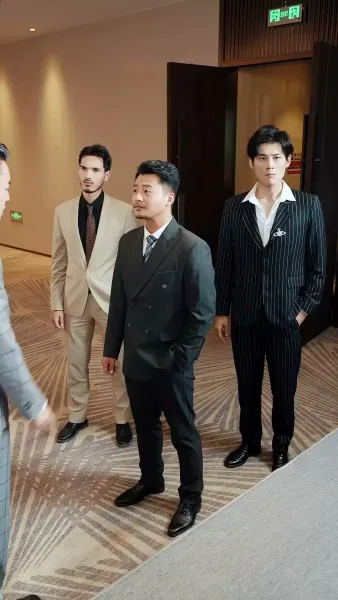 คุณพ่อมหาเศรษฐี ล้างแค้น(พากย์เสียง)