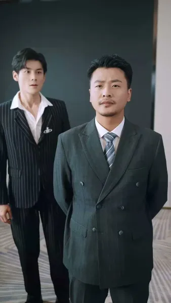 คุณพ่อมหาเศรษฐี ล้างแค้น(พากย์เสียง)