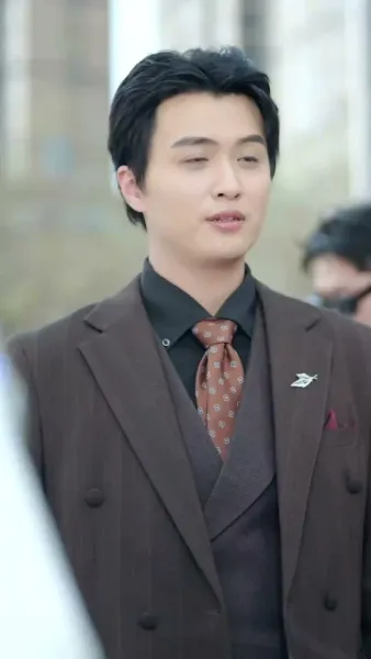  วงศ์เวียนทรยศ