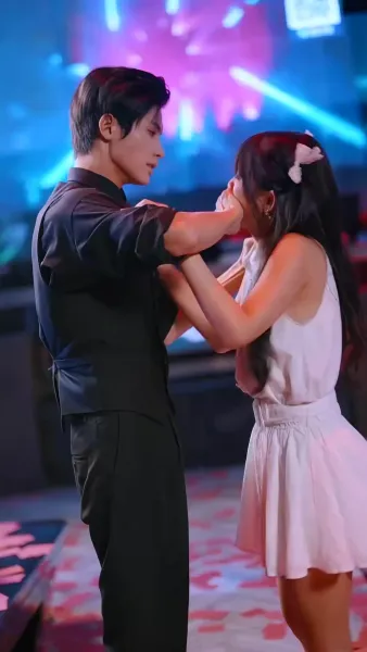 รักนี้ขอจบก่อนนางเอกมา