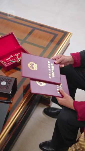 วิวาห์ฟ้าแลบ สามีเย็นชากลับคลั่งรัก