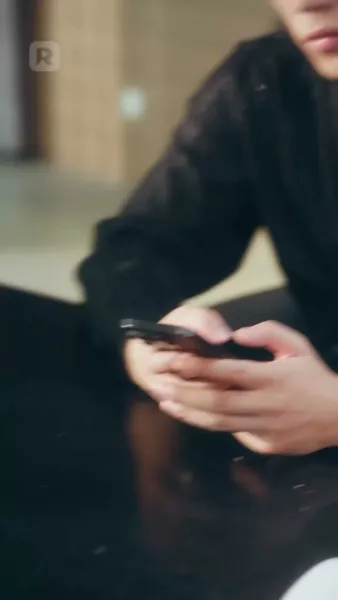 (พากย์) ถลำรักในโลกของเธอ