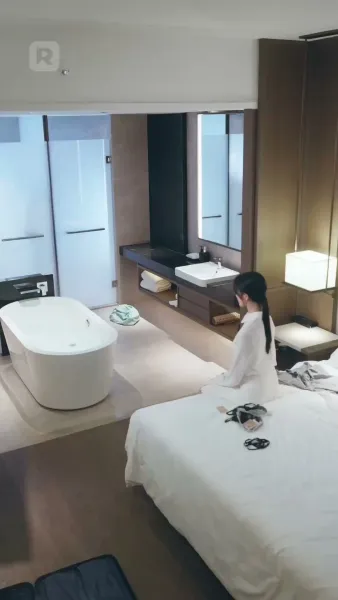 (พากย์) ถลำรักในโลกของเธอ