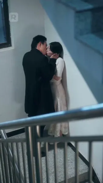 (พากย์) ถลำรักในโลกของเธอ