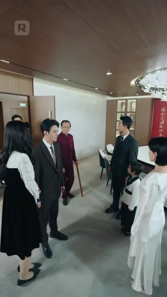 รักสลับวัย