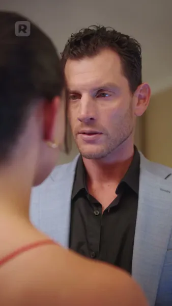 ราชินีแห่งสนามสักหลาด