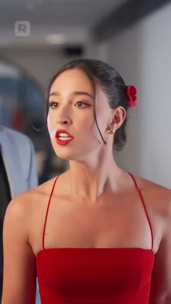 ราชินีแห่งสนามสักหลาด