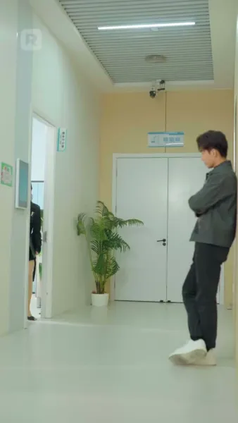 เสียใจเมื่อสาย: เลิกตามแล้วจะร้องไห้ทำไม?