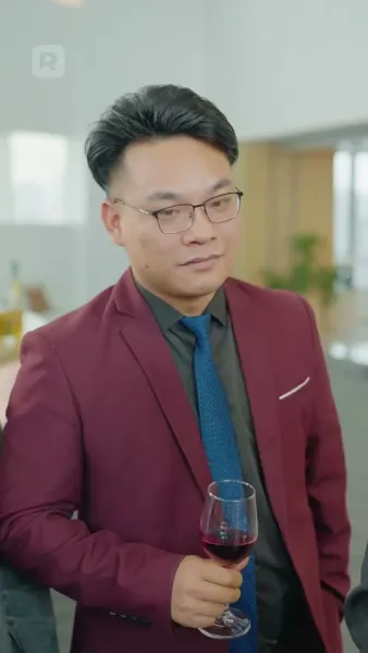 เสียใจเมื่อสาย: เลิกตามแล้วจะร้องไห้ทำไม?