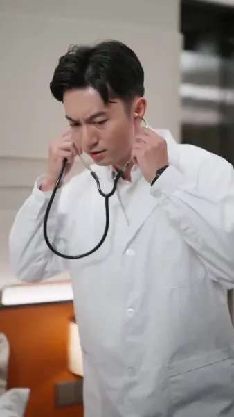 ท่านเผด็จการคลั่งรัก