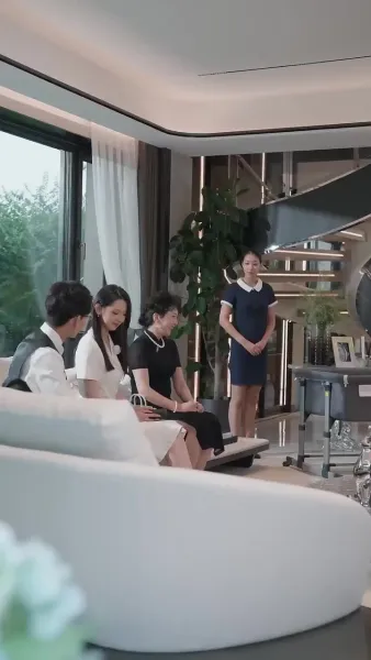 ท่านเผด็จการคลั่งรัก