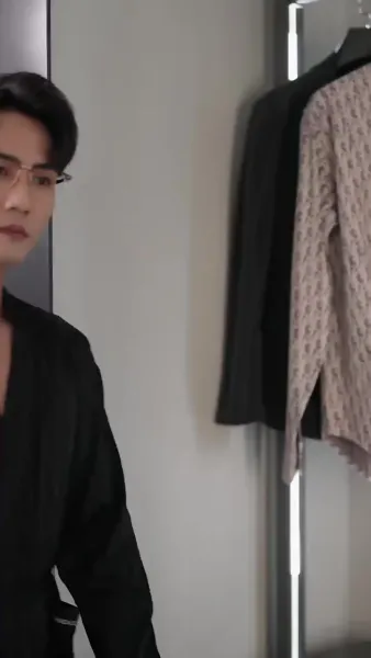 ท่านเผด็จการคลั่งรัก