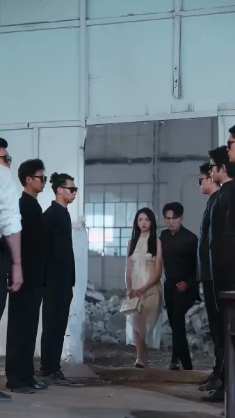 ท่านเผด็จการคลั่งรัก