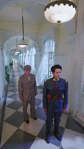 รักฉาบฉวย น้ำตาเนิ่นนาน