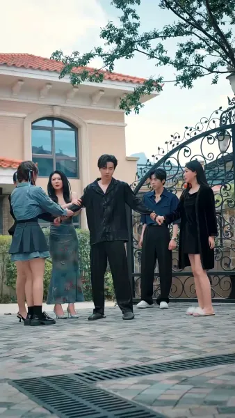 ดั่งสายธารชโลมใจ