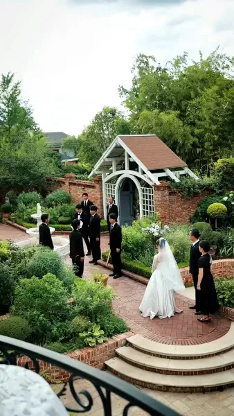 ปล่อยมืออดีตมาพบรักใหม่