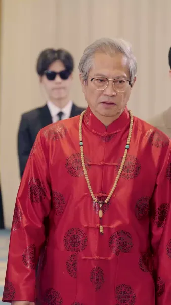 กุหลาบบาน รักลึก