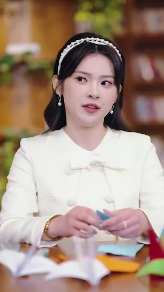 กุหลาบบาน รักลึก