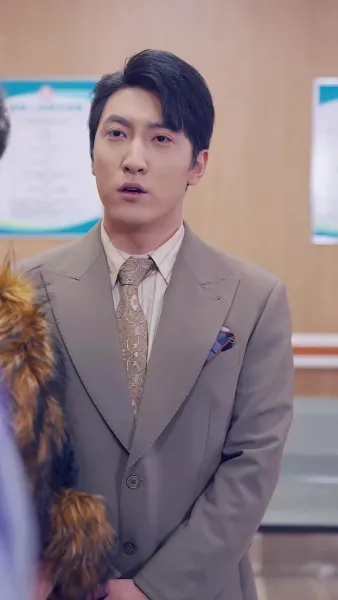 กุหลาบบาน รักลึก