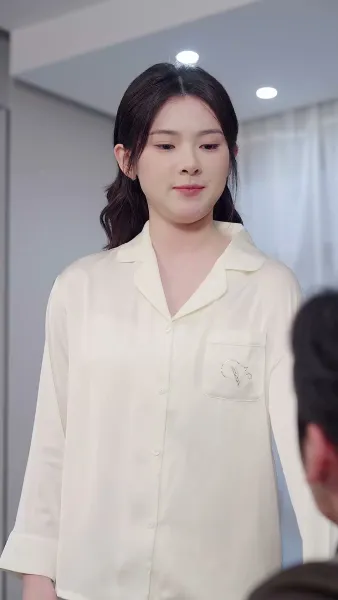 กุหลาบบาน รักลึก