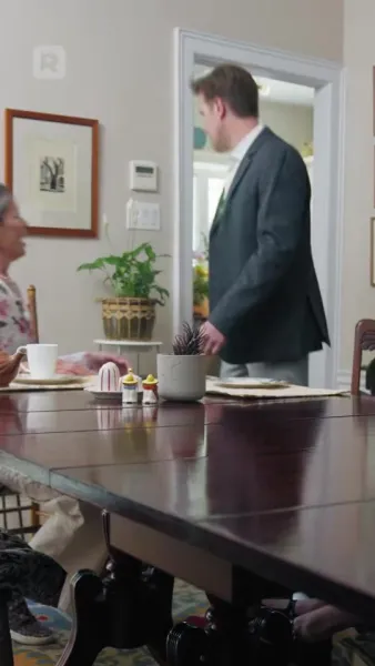 ทายาทสาวกลับมาเอาคืน