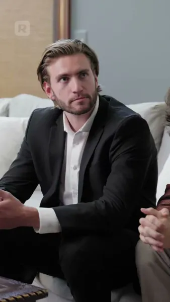 ทายาทสาวกลับมาเอาคืน