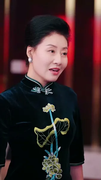 ลุงขี้เก๊กกับสาววัยใส