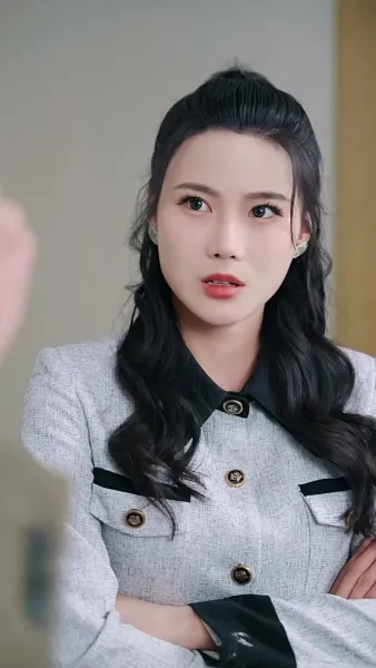 ลุงขี้เก๊กกับสาววัยใส