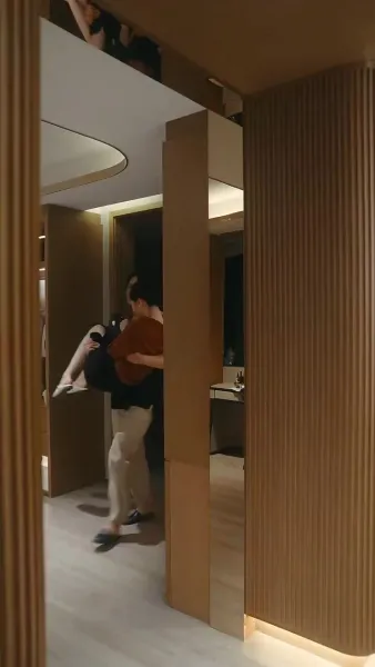 เสียงสวรรค์และกิเลส