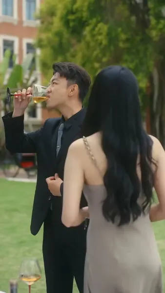 เสียงสวรรค์และกิเลส