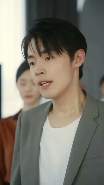 เสียงสวรรค์และกิเลส